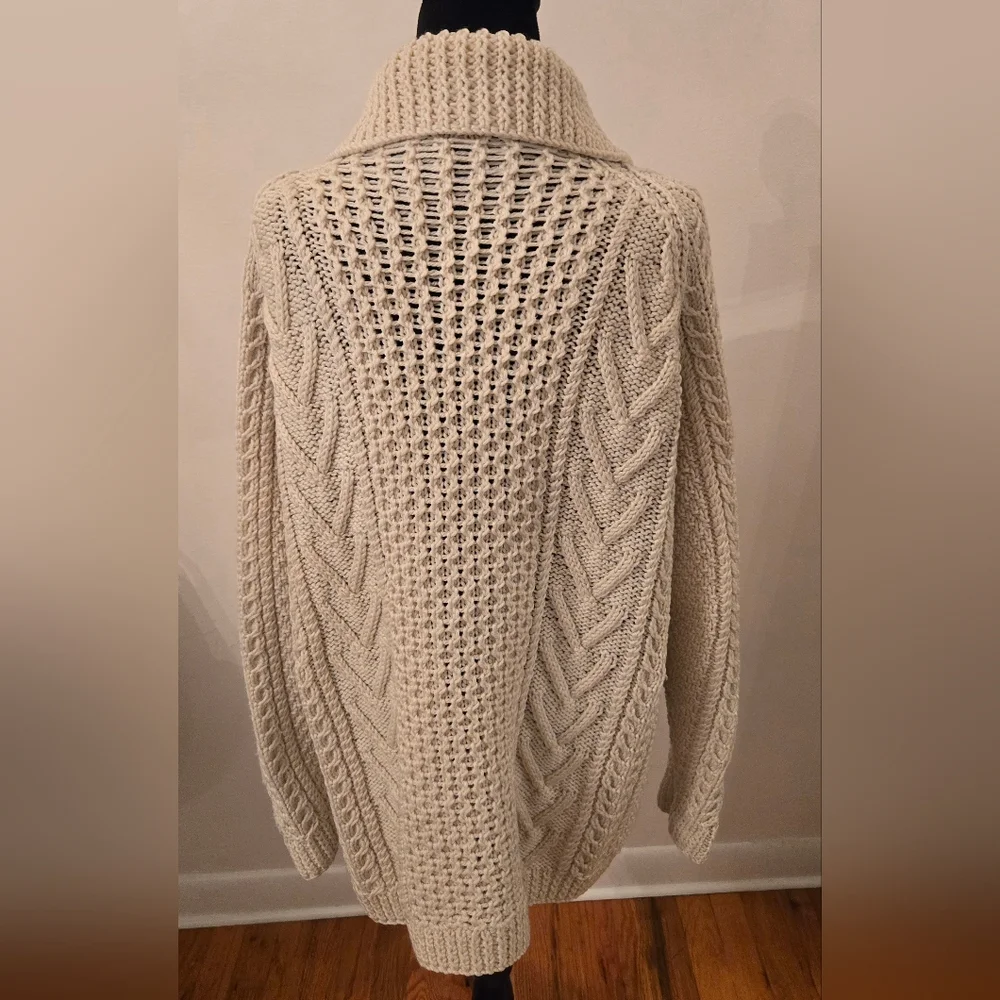 Vintage Hand-Knit Chunky Cable Knit Cream Long Cardigan - Picture 2 of 5